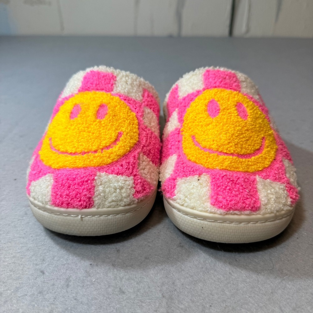 Pink White Checkered Smiley Face Fuzzy Slippers Cozy‎ Plush Slides Women Size M